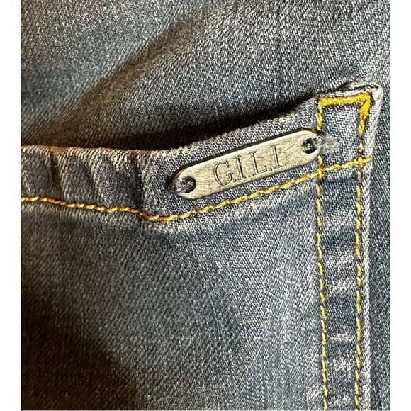 G.I.L.I got it I love it size 4 medium wash stretch jeans - Picture 6 of 8